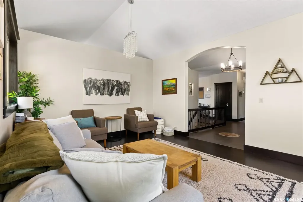 15 Meadow Bay Lumsden SK S0G 3C0