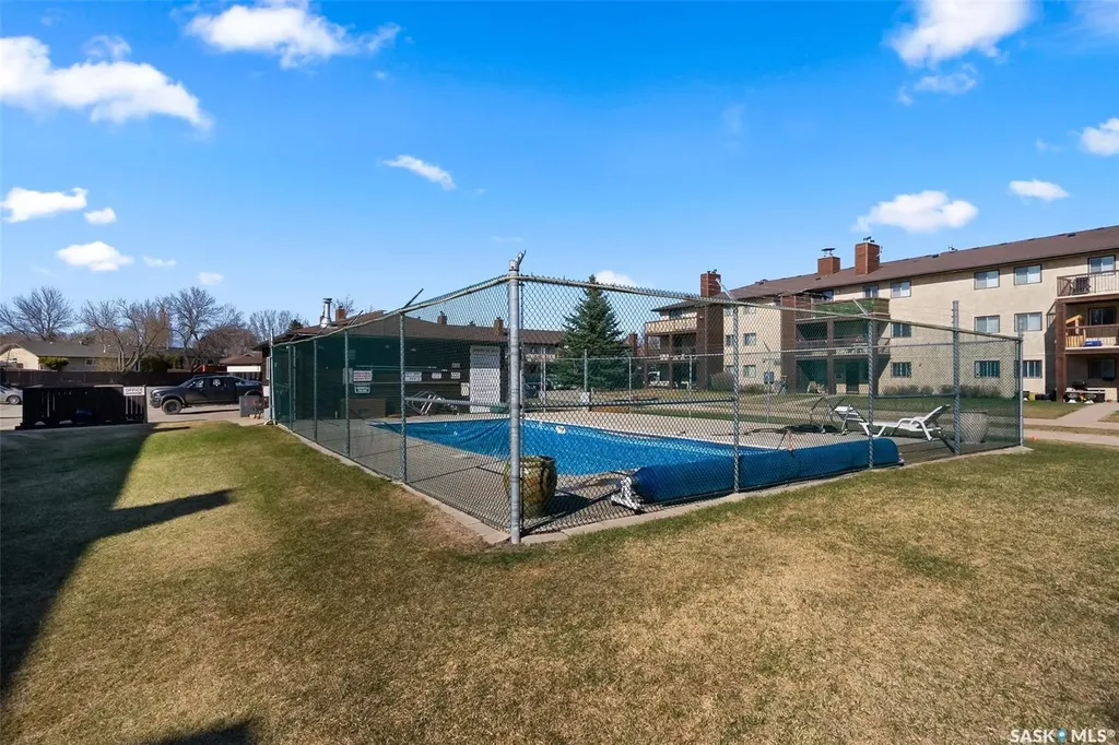 31 Rodenbush Drive Regina SK S4R 8C4