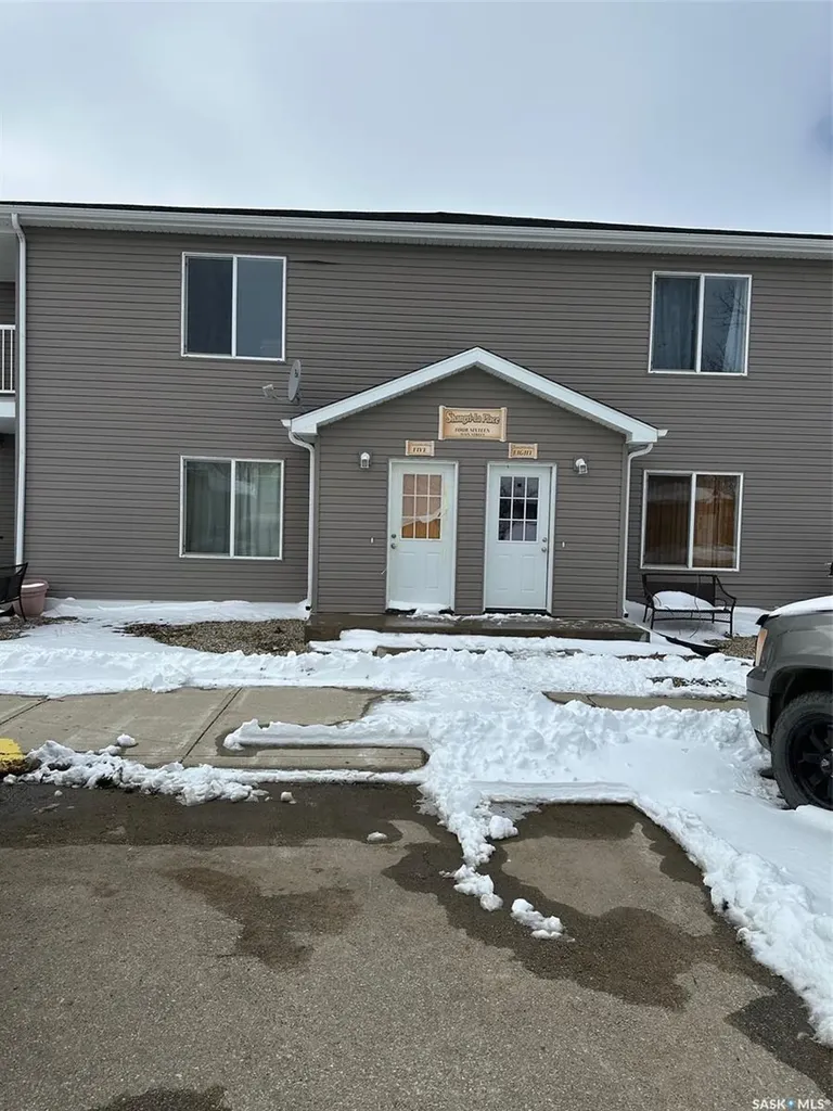 416 Main Street Bienfait SK S0C 0M0