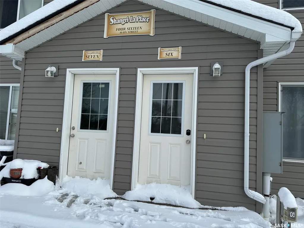 416 Main Street Bienfait SK S0C 0M0