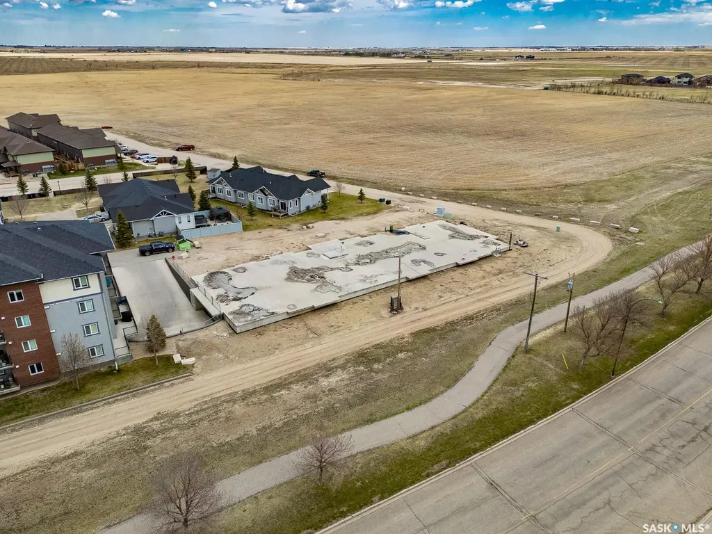 830 5th Street NE Weyburn SK S4H 0Y9