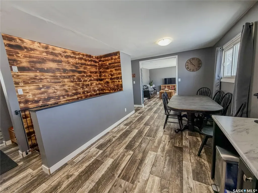 210 Wells Avenue E Langenburg SK S0A 2A0