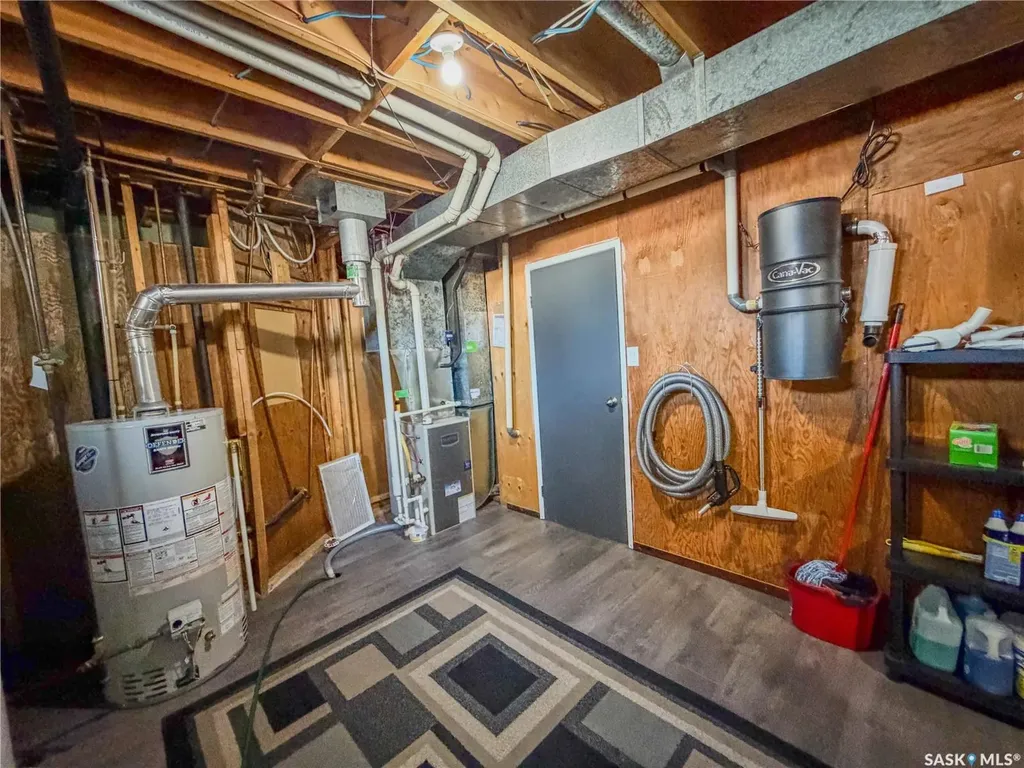 210 Wells Avenue E Langenburg SK S0A 2A0