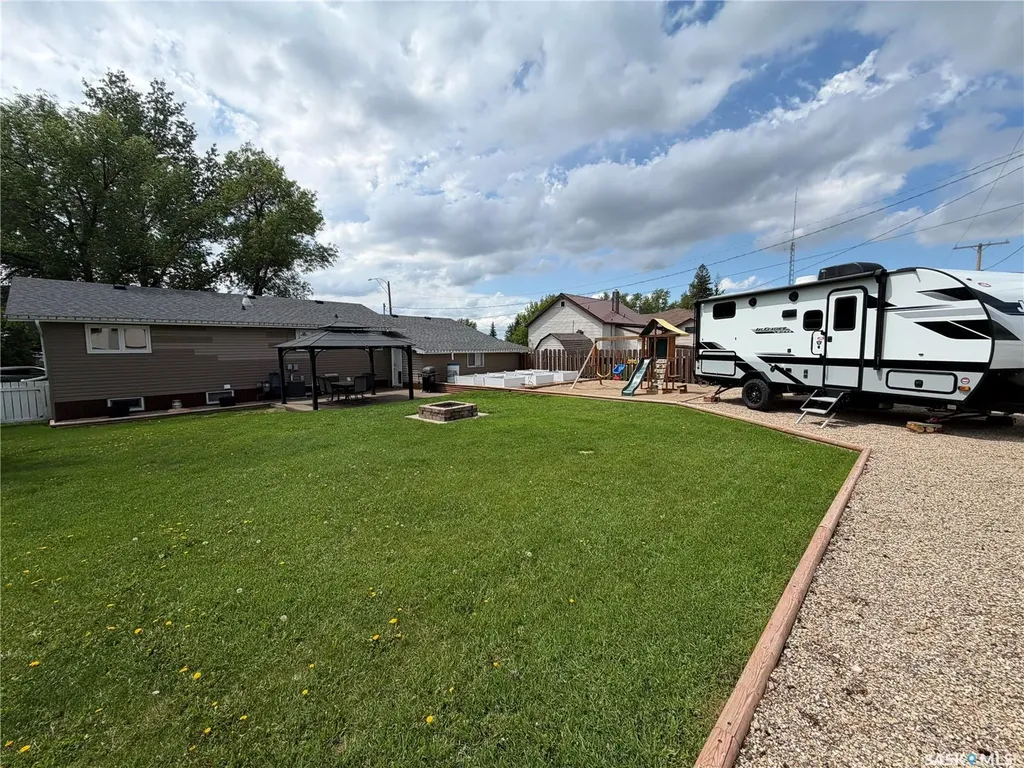 210 Wells Avenue E Langenburg SK S0A 2A0