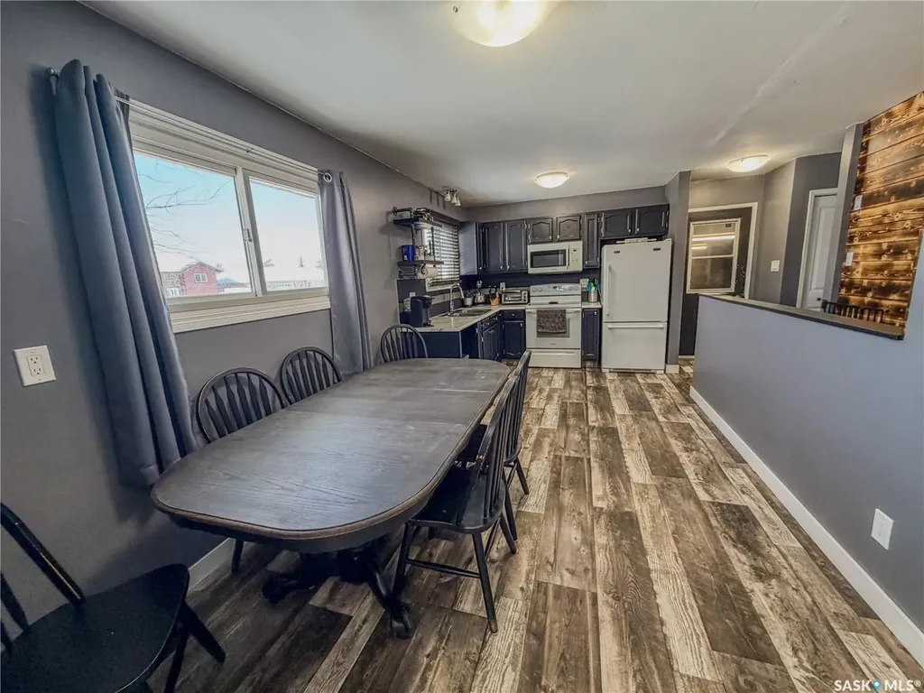 210 Wells Avenue E Langenburg SK S0A 2A0