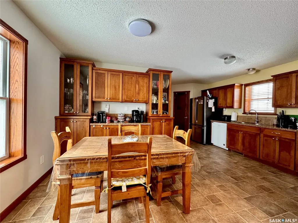 220 Fifth Street Bredenbury SK S0A 0H0