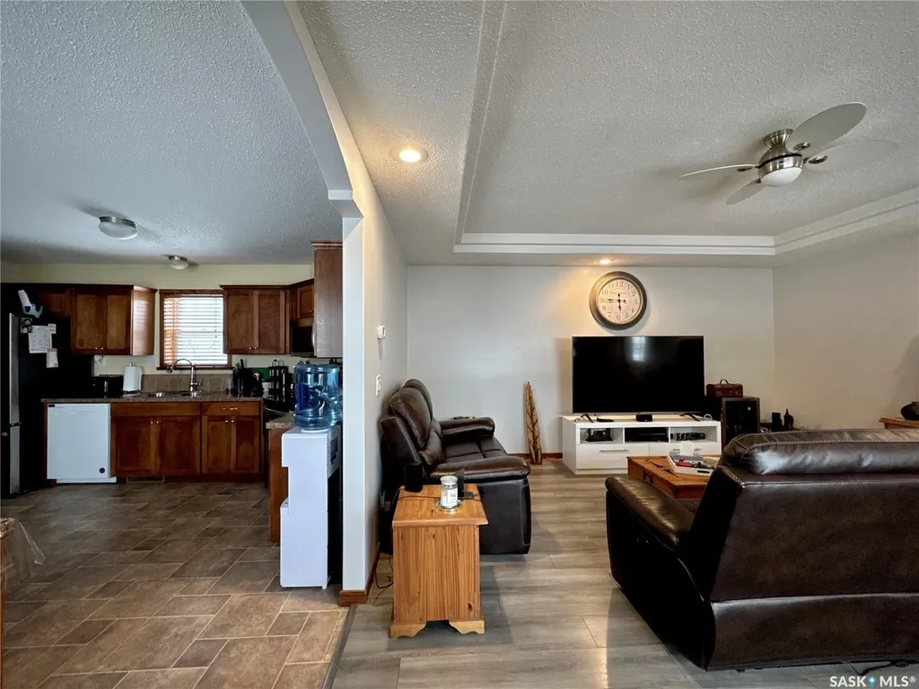 220 Fifth Street Bredenbury SK S0A 0H0