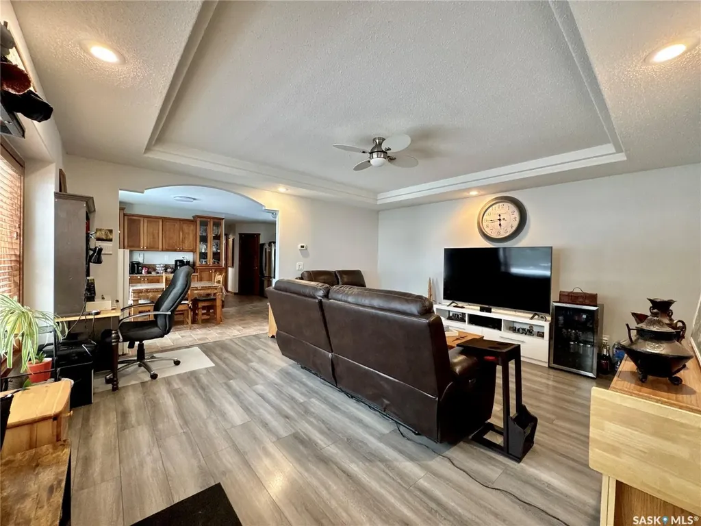 220 Fifth Street Bredenbury SK S0A 0H0