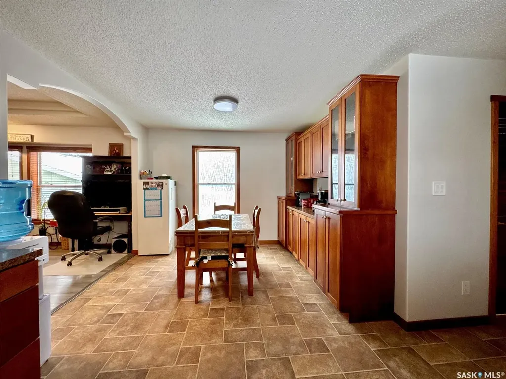 220 Fifth Street Bredenbury SK S0A 0H0
