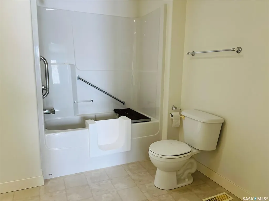 500 Battleford Trail Swift Current SK S9H 5M7
