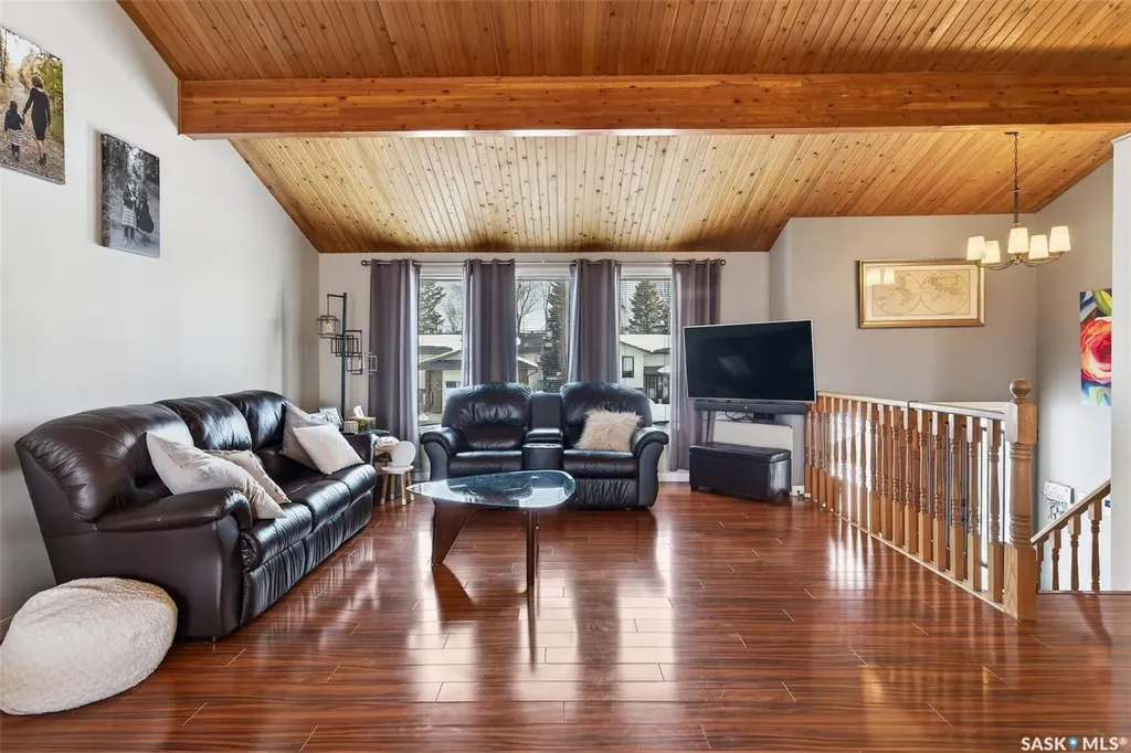 3389 Eagle Crescent Prince Albert SK S6V 7N5