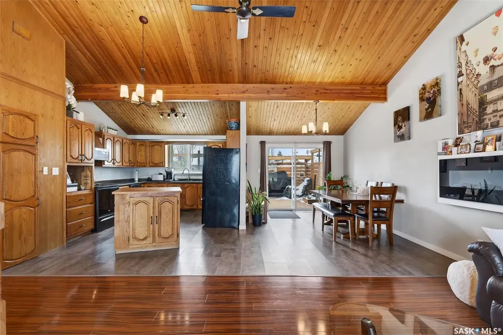 3389 Eagle Crescent Prince Albert SK S6V 7N5