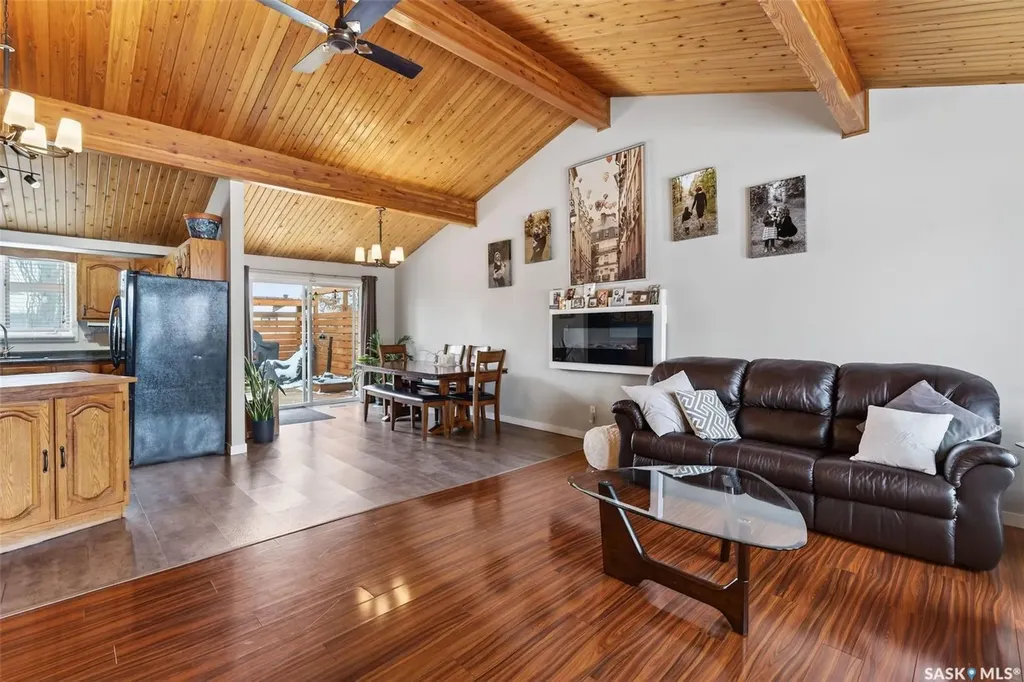 3389 Eagle Crescent Prince Albert SK S6V 7N5
