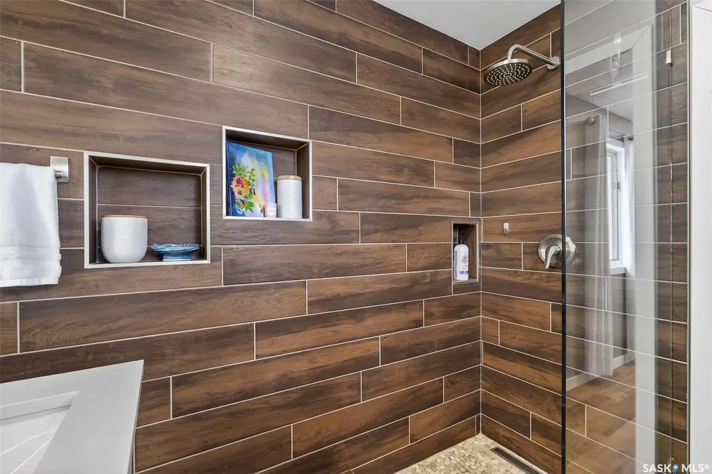 3389 Eagle Crescent Prince Albert SK S6V 7N5