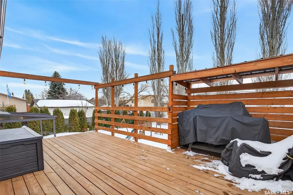 3389 Eagle Crescent Prince Albert SK S6V 7N5