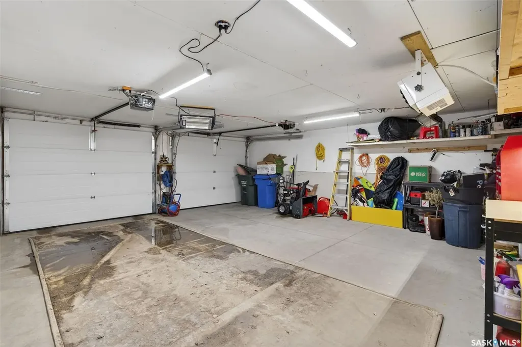 3389 Eagle Crescent Prince Albert SK S6V 7N5