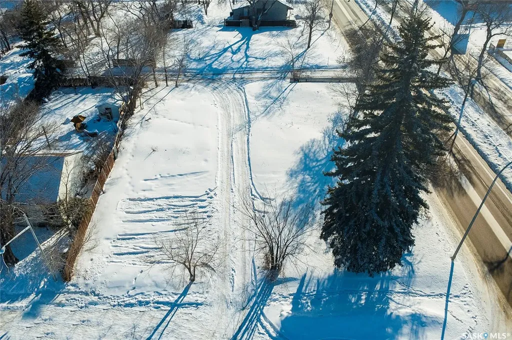 1232 1236 Idylwyld Drive N Saskatoon SK S7L 1A2