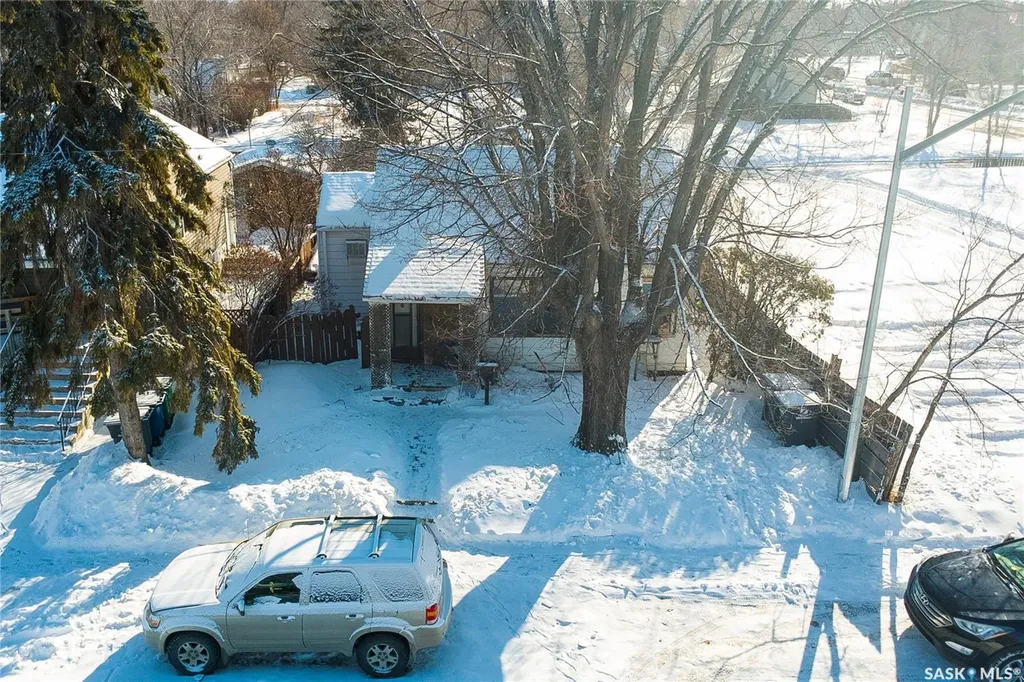 1232 1236 Idylwyld Drive N Saskatoon SK S7L 1A2