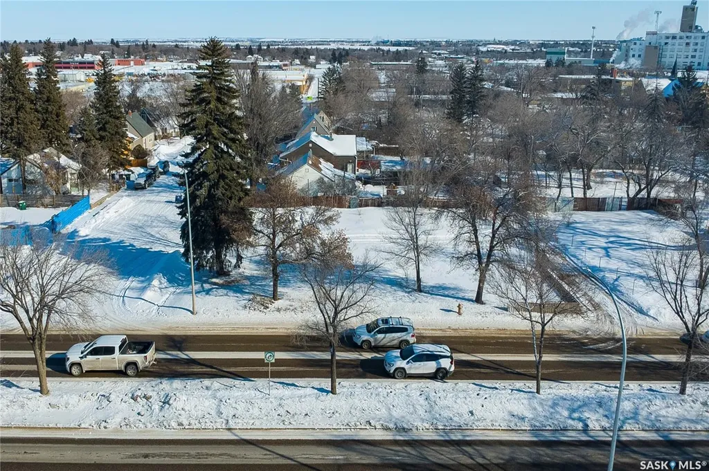 1232 1236 Idylwyld Drive N Saskatoon SK S7L 1A2