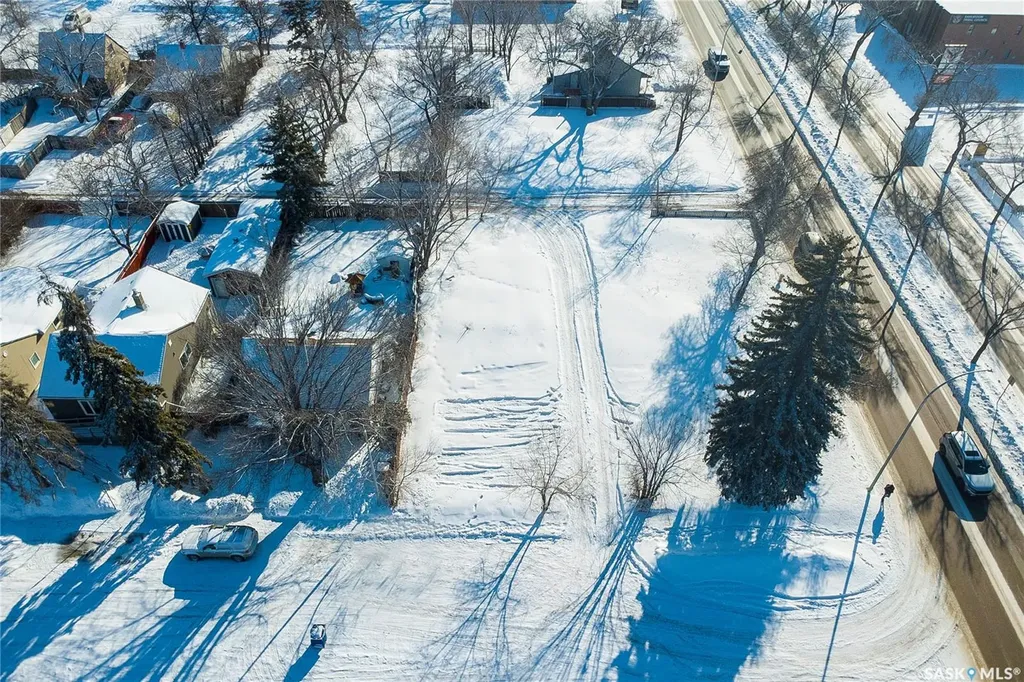 1232 1236 Idylwyld Drive N Saskatoon SK S7L 1A2