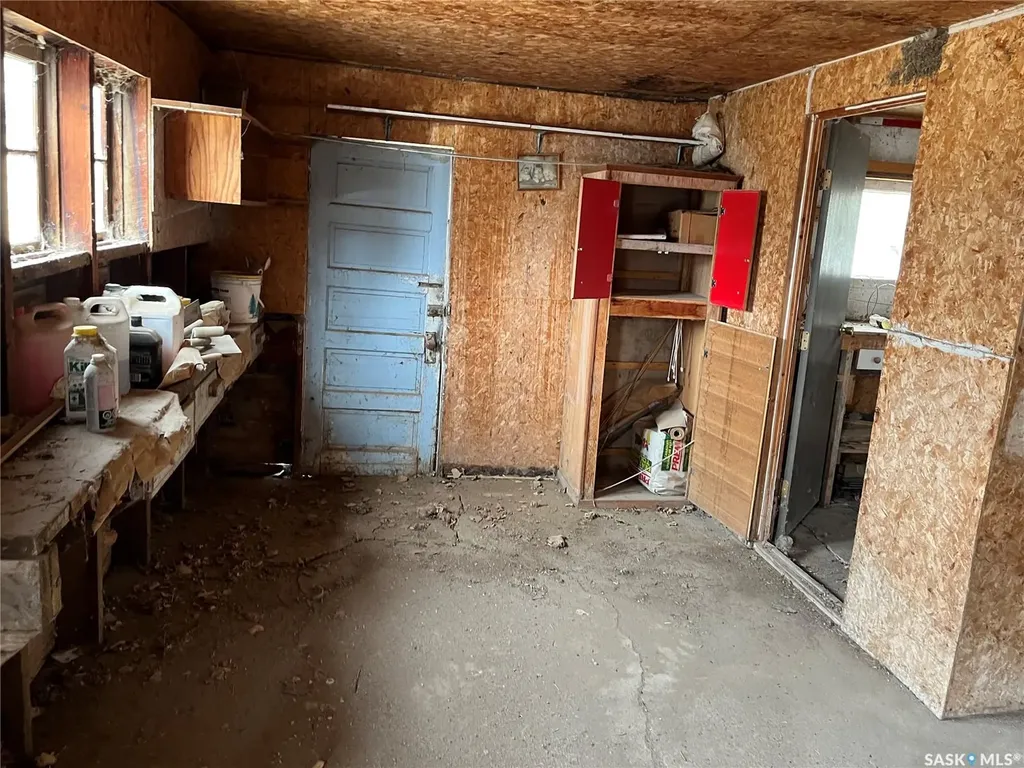 101 2nd Avenue E Lafleche SK S0H 2K0