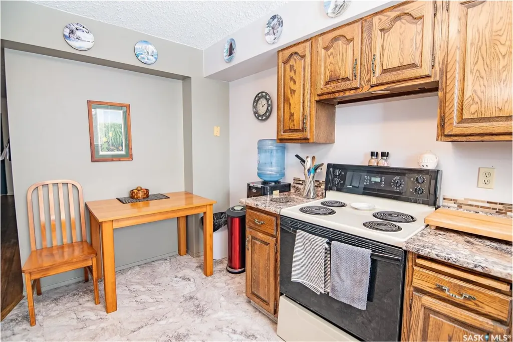 699 28th Street W Prince Albert SK S6V 5E6