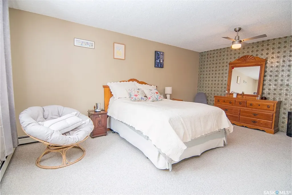 699 28th Street W Prince Albert SK S6V 5E6