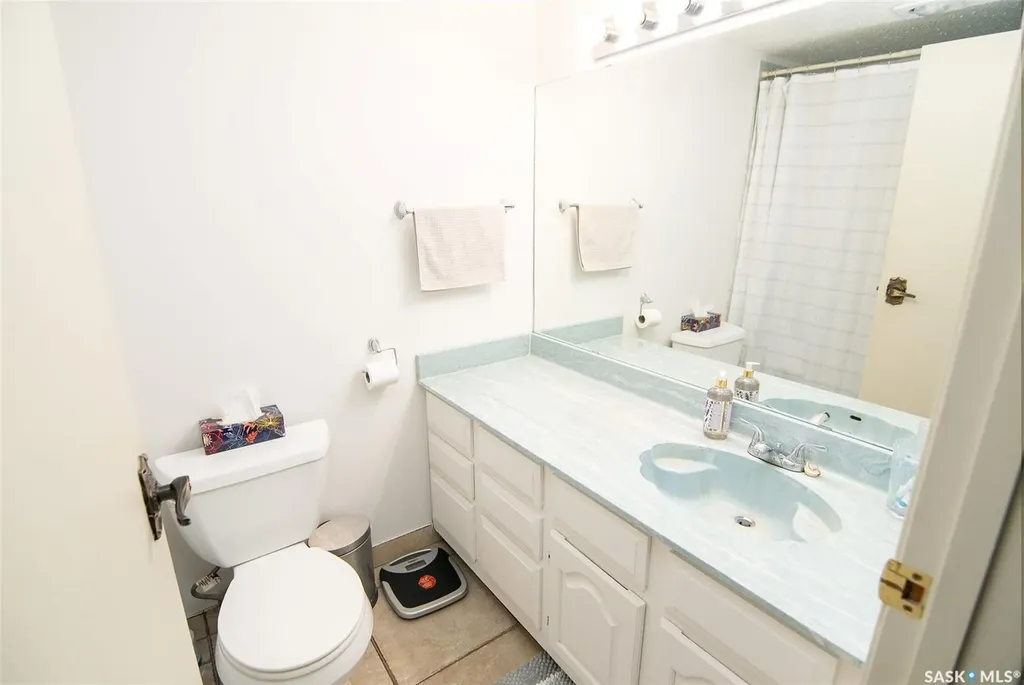 699 28th Street W Prince Albert SK S6V 5E6