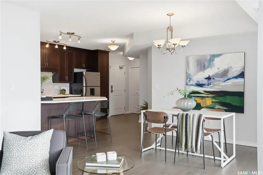 902 Spadina Crescent E Saskatoon SK S7K 0G8