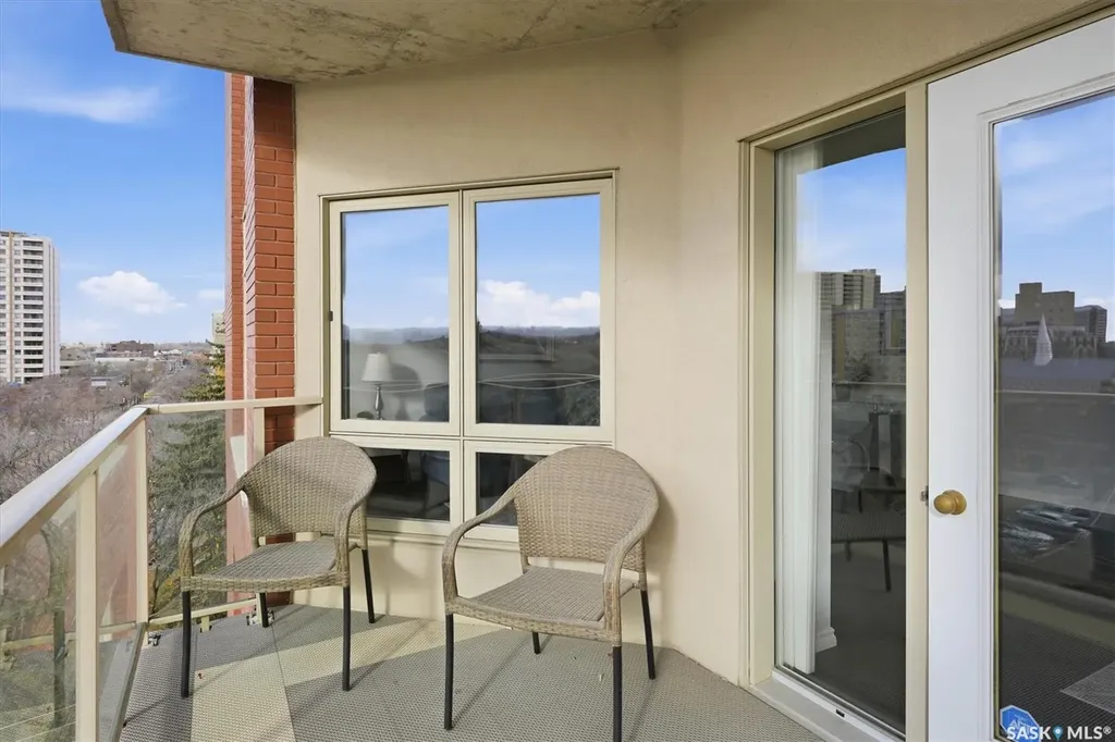 902 Spadina Crescent E Saskatoon SK S7K 0G8
