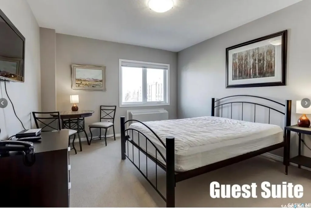 902 Spadina Crescent E Saskatoon SK S7K 0G8
