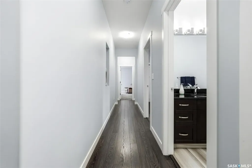 3921 Red Lily Bay Regina SK S4V 1S3