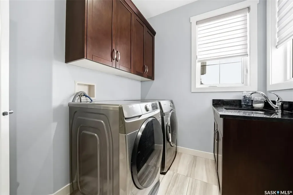 3921 Red Lily Bay Regina SK S4V 1S3