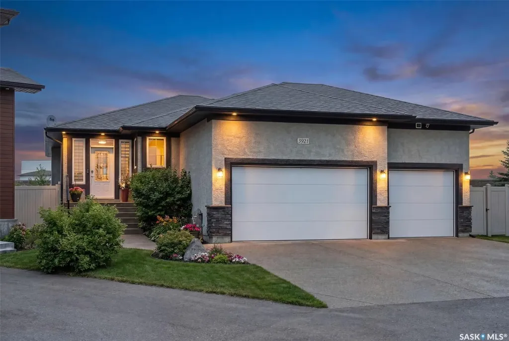 3921 Red Lily Bay Regina SK S4V 1S3