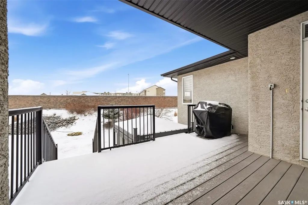 3921 Red Lily Bay Regina SK S4V 1S3