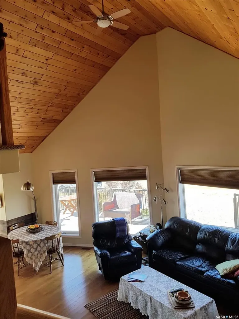 325 Ruby Drive Coteau Rm No. 255 SK S0L 0G0