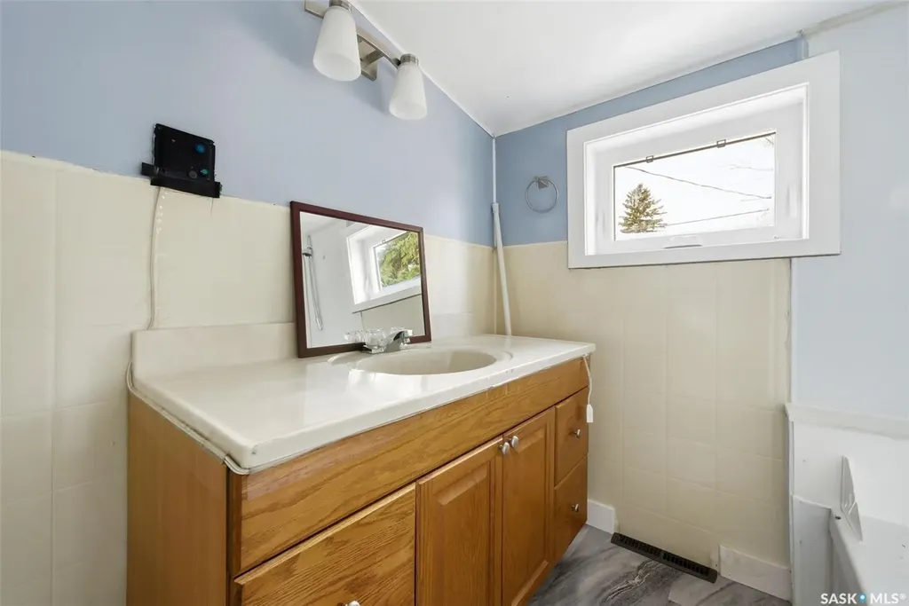 304 Main Street Avonlea SK S0H 0C0
