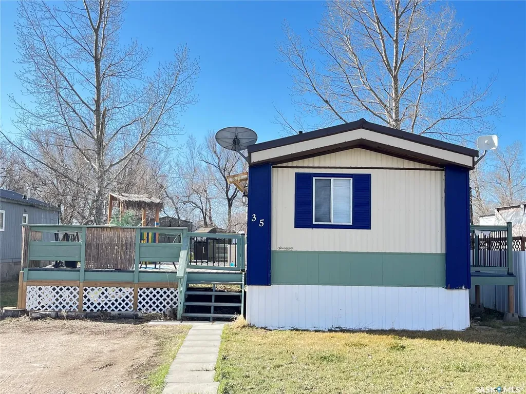 Rural Address Maple Creek SK S0N 1N0