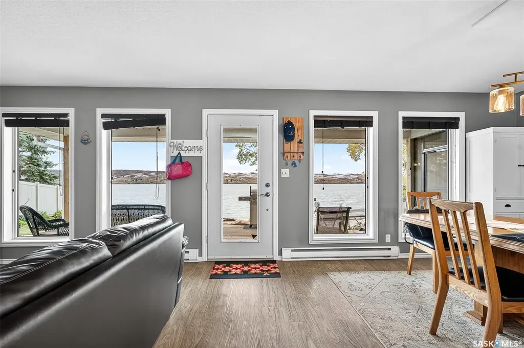 367 Daniel Drive North Grove SK S6H 4P4