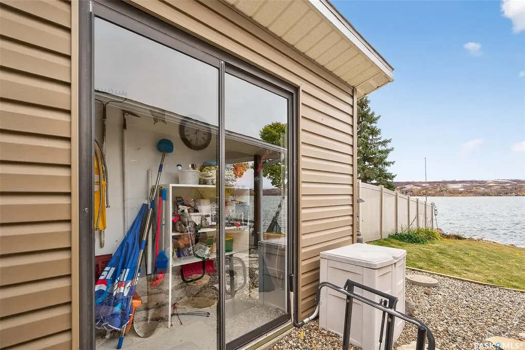 367 Daniel Drive North Grove SK S6H 4P4