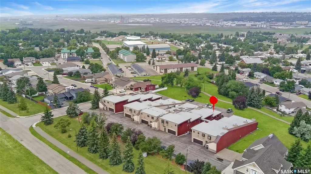 275 Alpine Crescent Swift Current SK S9H 4T5