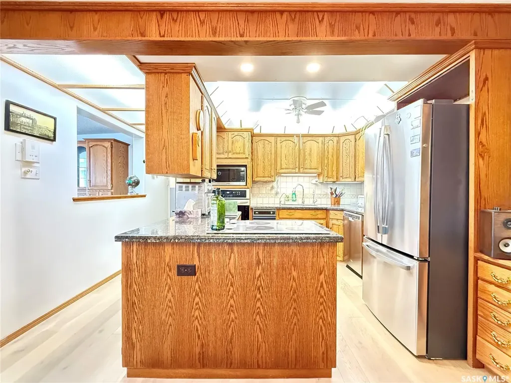 275 Alpine Crescent Swift Current SK S9H 4T5