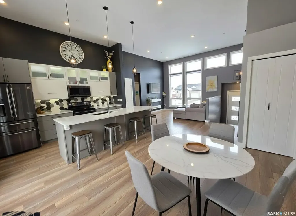 9 Carl Drive Meadow Lake SK S9X 1Z9