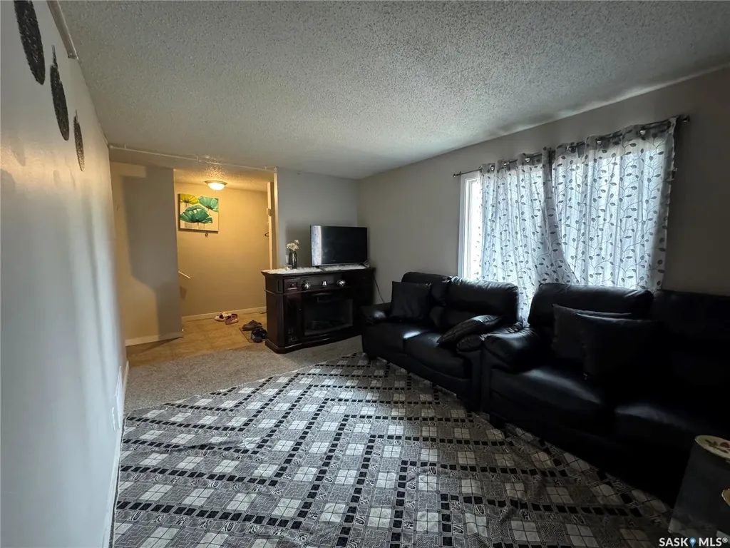 4158 Castle Road Regina SK S4S 6A4
