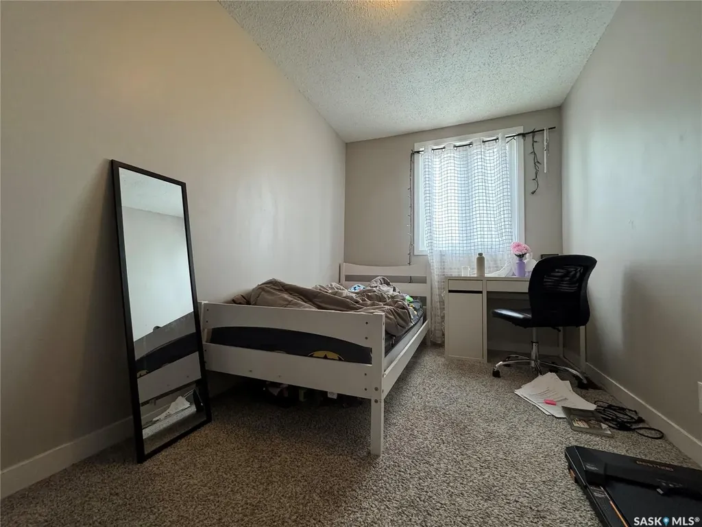 4158 Castle Road Regina SK S4S 6A4