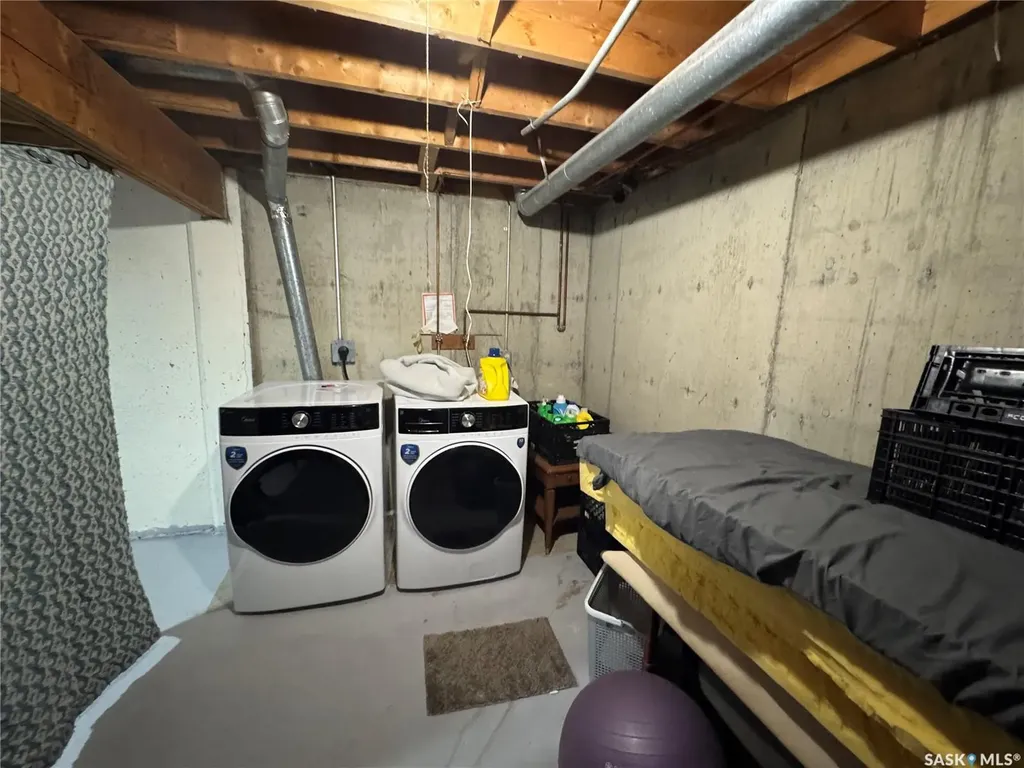 4158 Castle Road Regina SK S4S 6A4