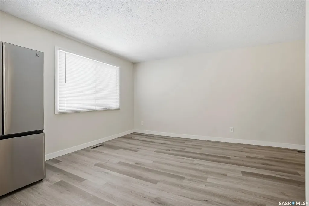 505 L Avenue N Saskatoon SK S7L 2P8