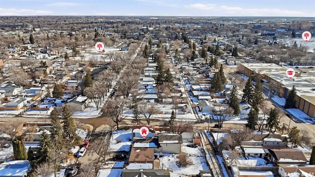 505 L Avenue N Saskatoon SK S7L 2P8
