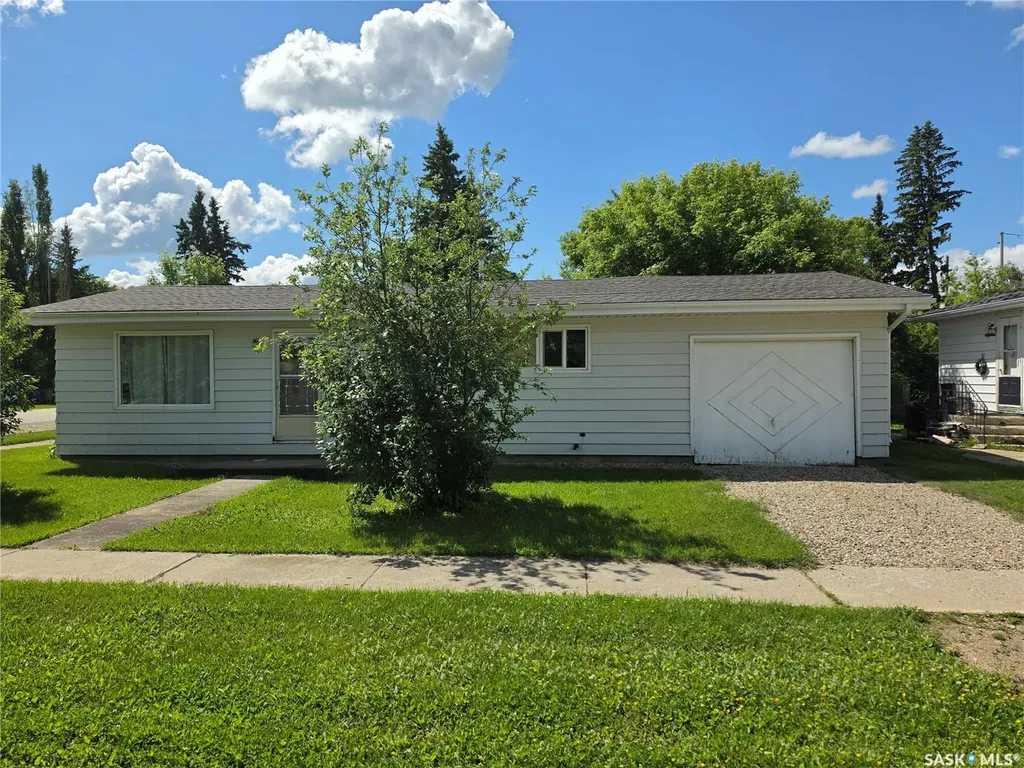 502 Main Street Cudworth SK S0K 1B0