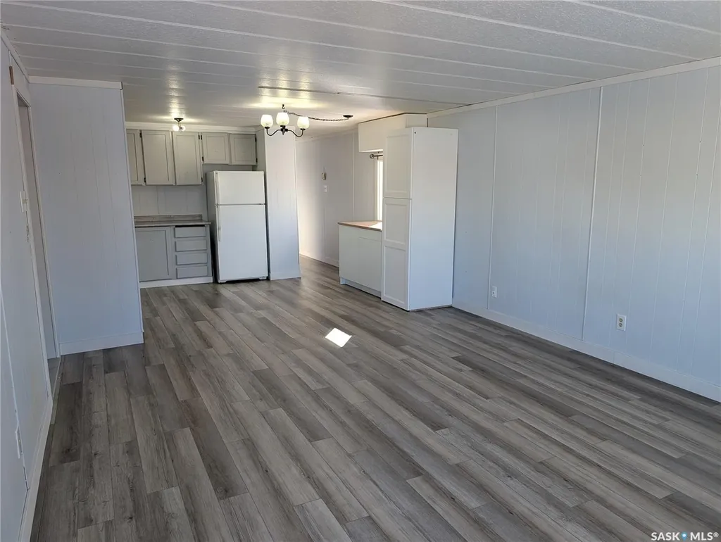219 Grant Street Saskatoon SK S7N 2A5